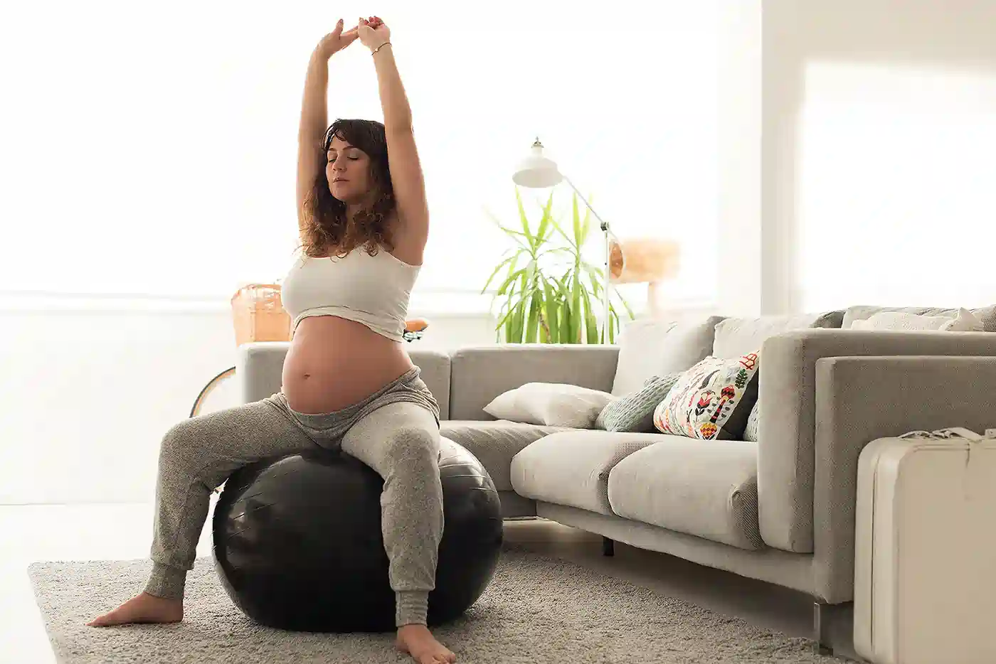How to Support Your Core Safely During Pregnancy Hockley
